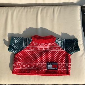 Tommy Hilfiger Holiday sweater